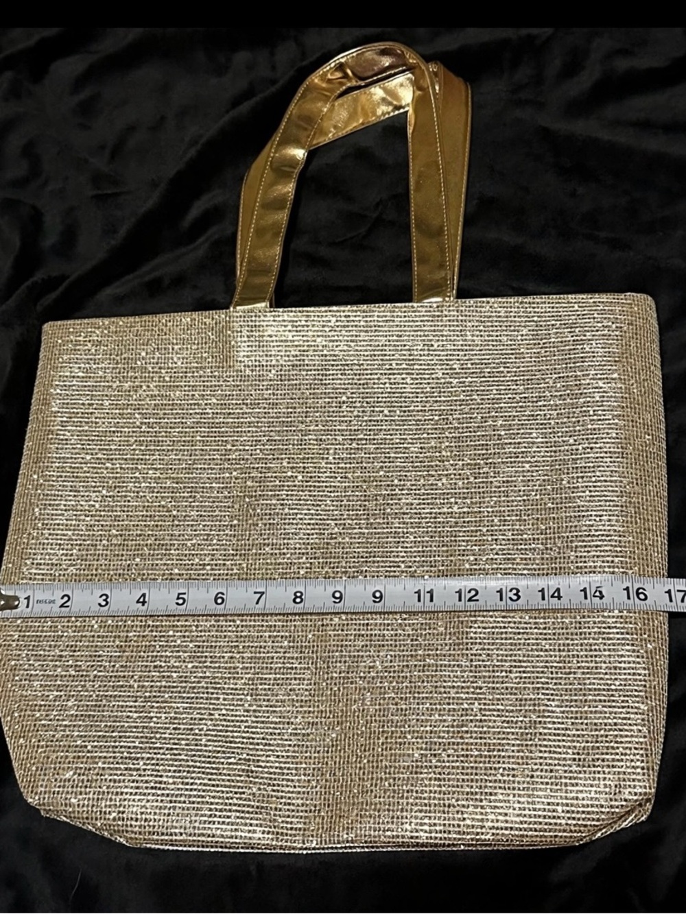 Dior GWP Metallic Gold Woven Tote - Picture 2 of 4